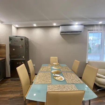 апартамент в сарафово Apartament